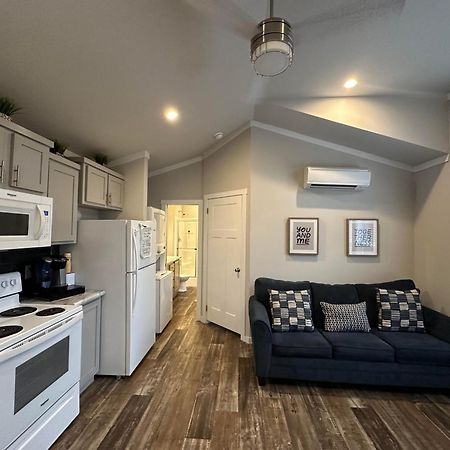 Charming Tiny Home! Close To Oxford, Sardis Lake, Safari Animal Zoo 外观 照片