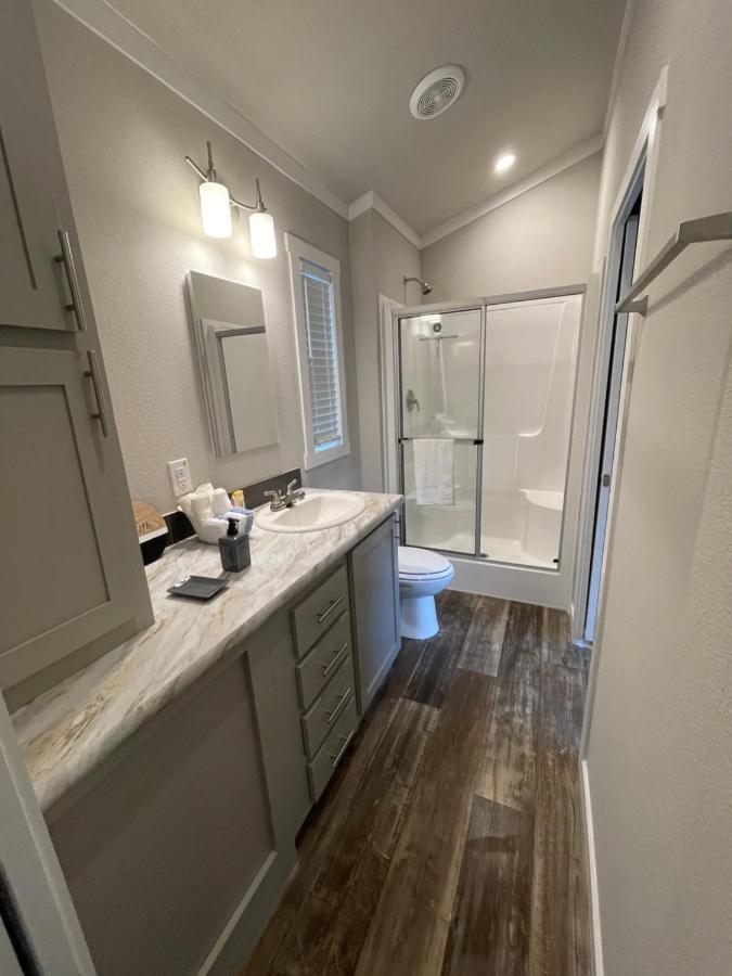Charming Tiny Home! Close To Oxford, Sardis Lake, Safari Animal Zoo 外观 照片