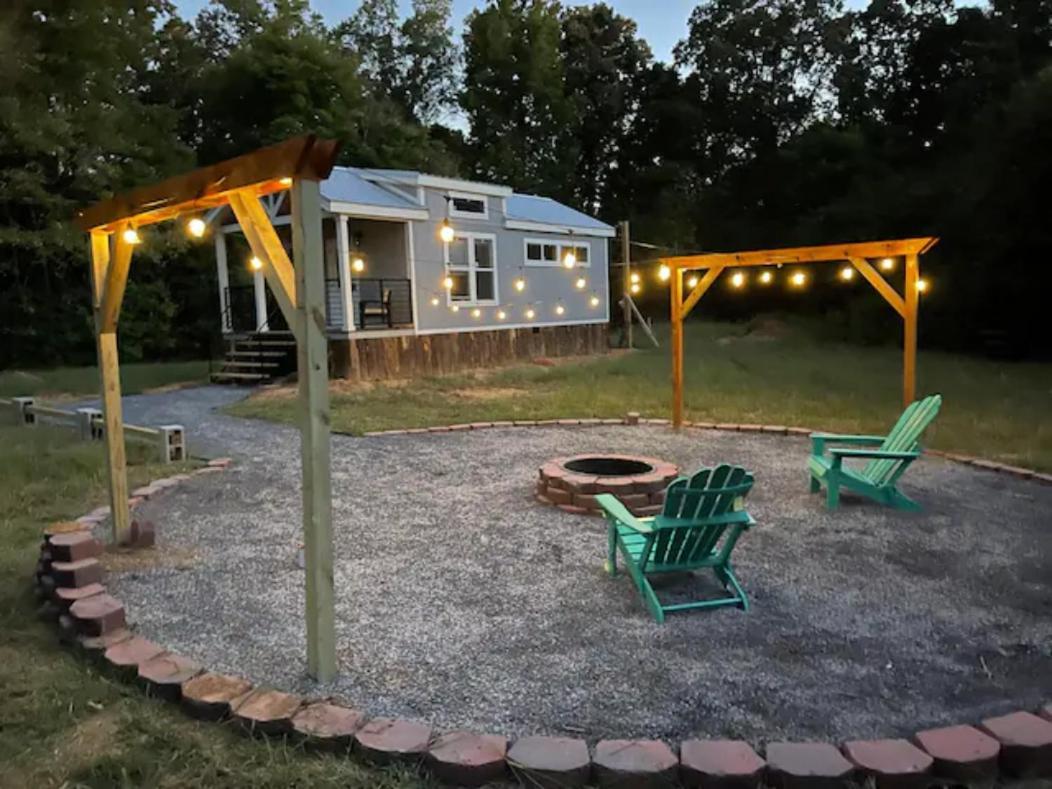Charming Tiny Home! Close To Oxford, Sardis Lake, Safari Animal Zoo 外观 照片
